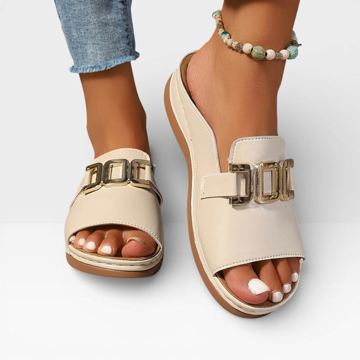 Dressy Buckle Women&