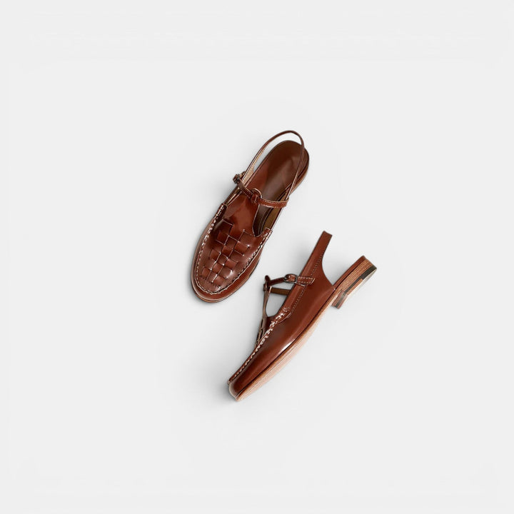 Navacava leather sandals collection view — versatile summer footwear