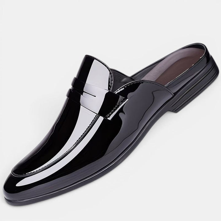 Glänzende Lackleder Mules Herren Elegante Pantoletten