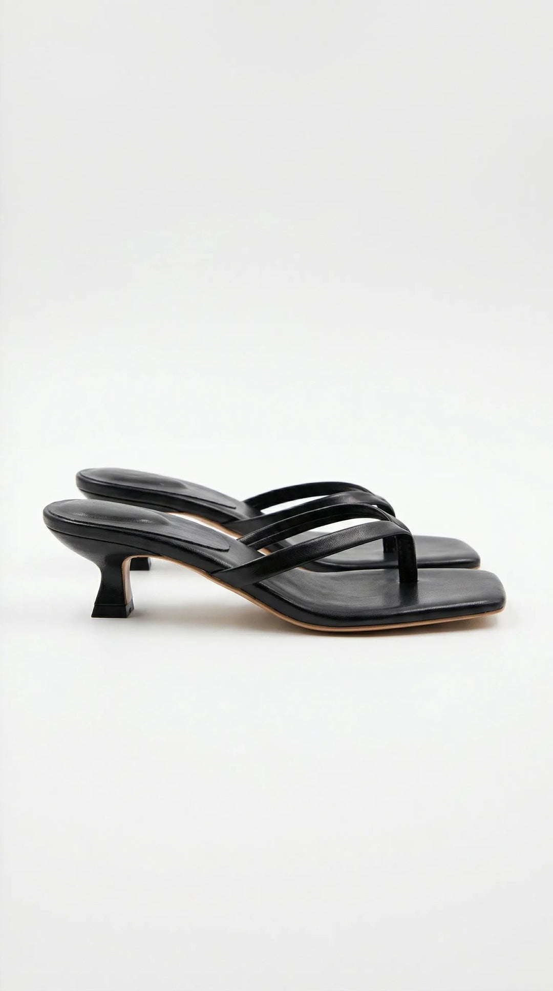 Clio | Kitten Heel Thong Mule | Navacava