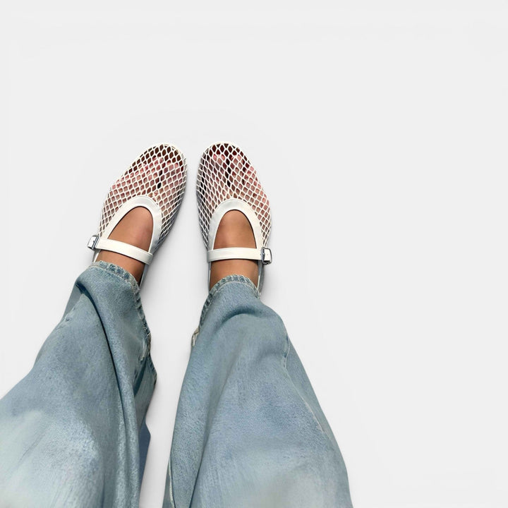 Navacava mesh flats side detail — breathable lightweight design