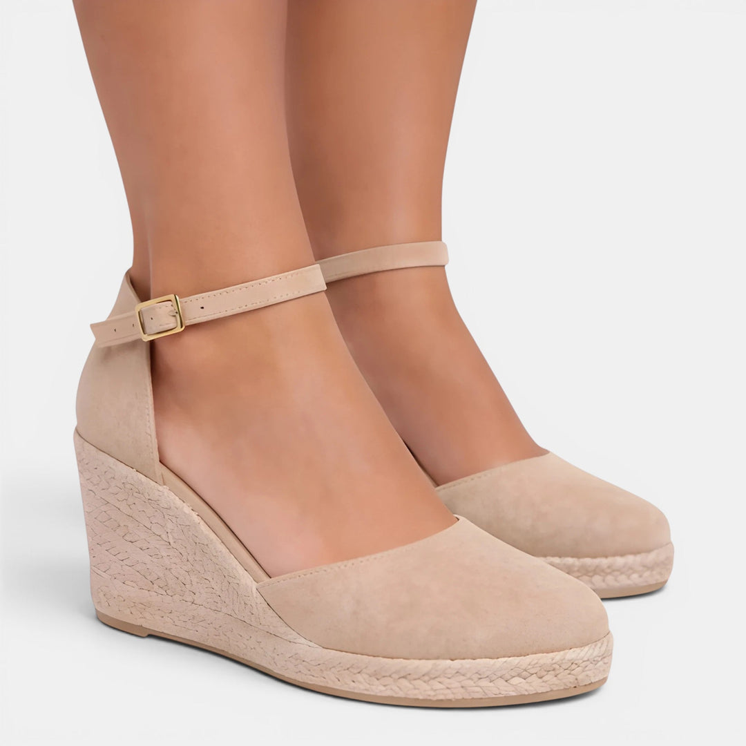 Navacava wedge sandals sole detail — comfortable elevated design
