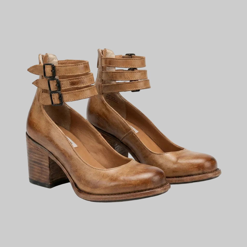 Strappy heeled pumps — Studio - Clean | Generated by Modelize