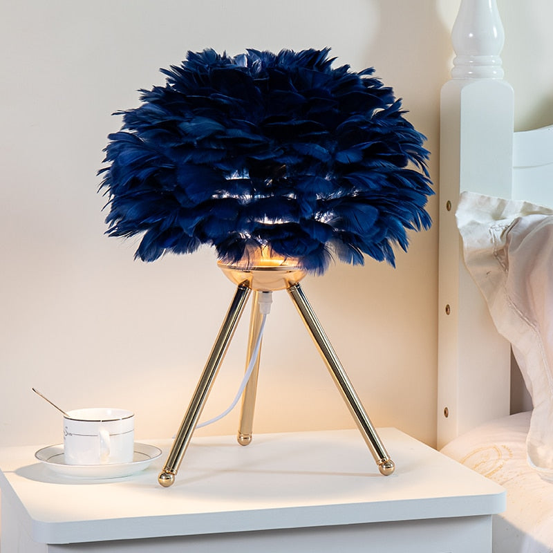 Modern Artistic Goose Feather Table Lamp