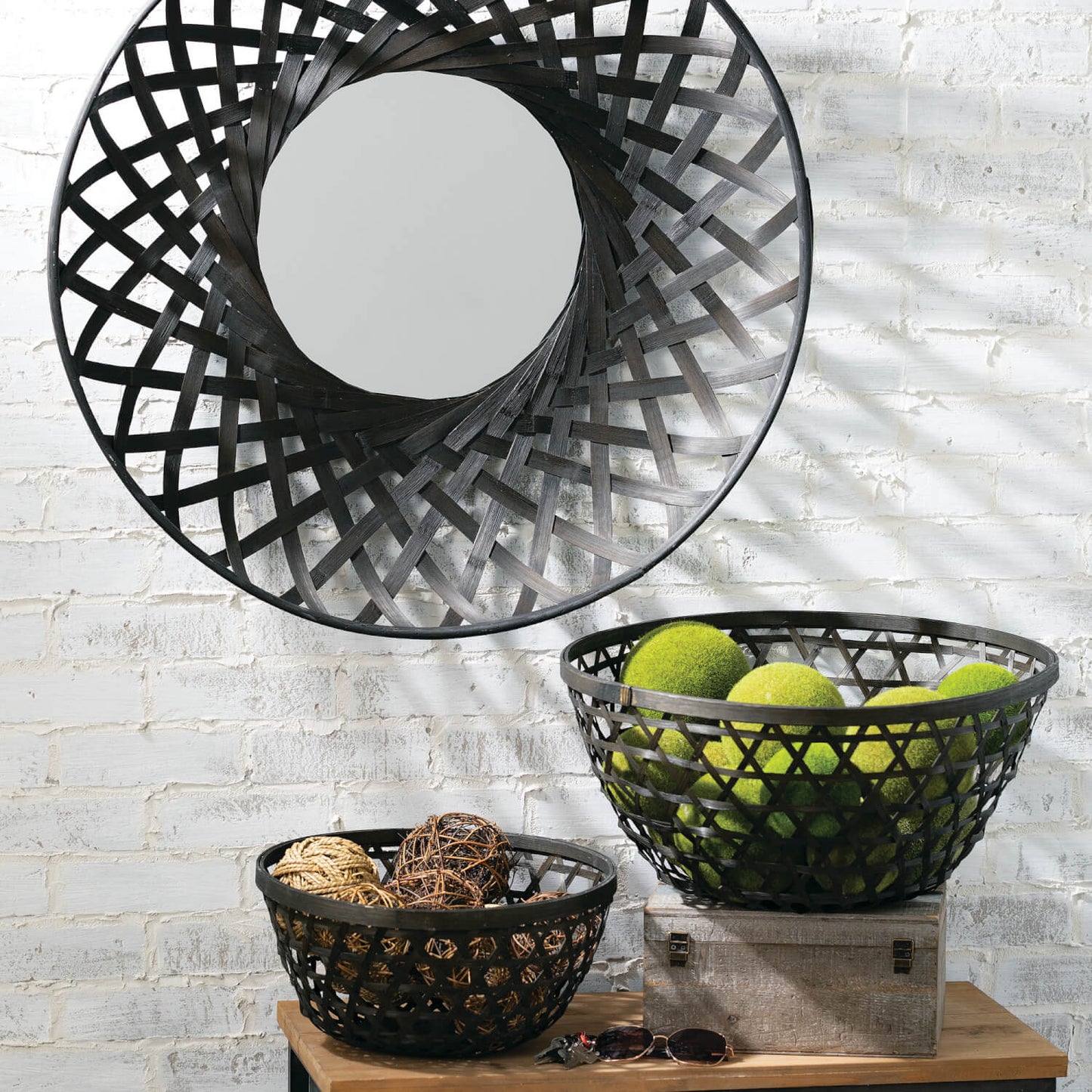 Black Bamboo Woven Decorative Round Wall Mirror